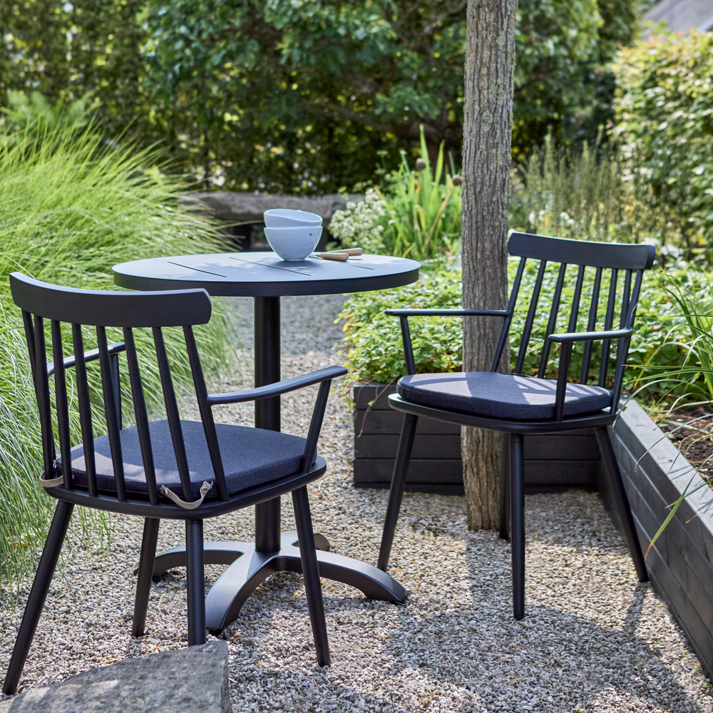 94091 Avila Table round Winsor Chair Black original_94091_External Use.png