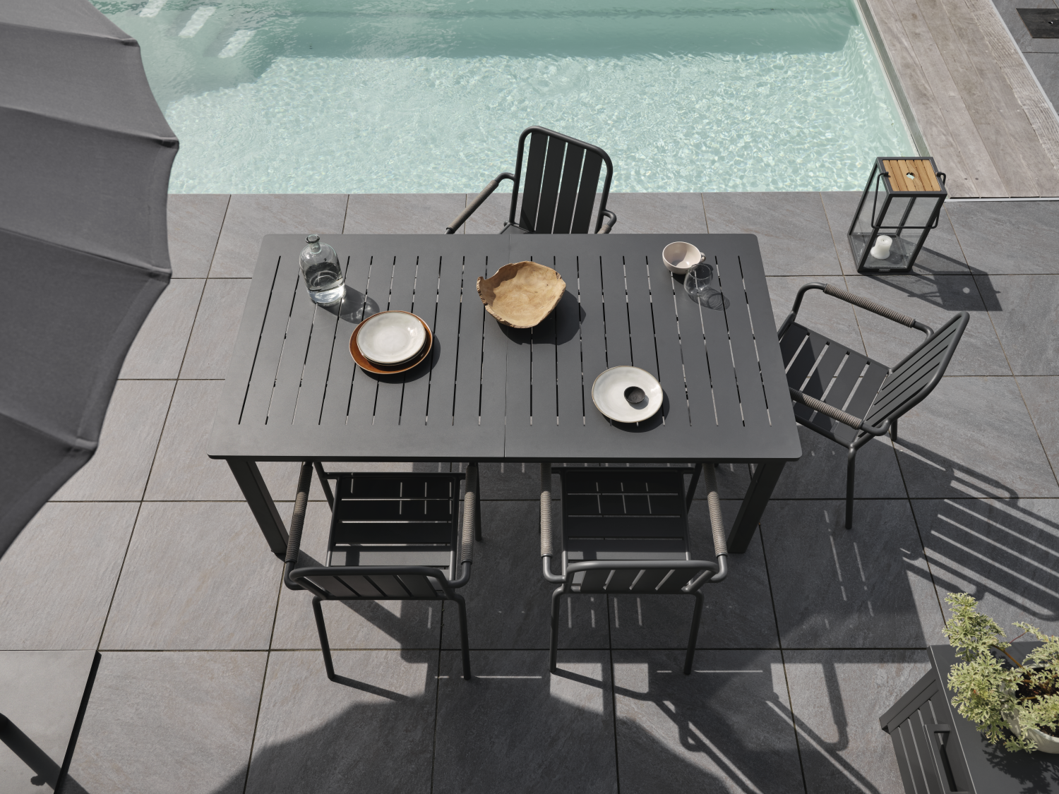 Innes karmstol Dusty Green