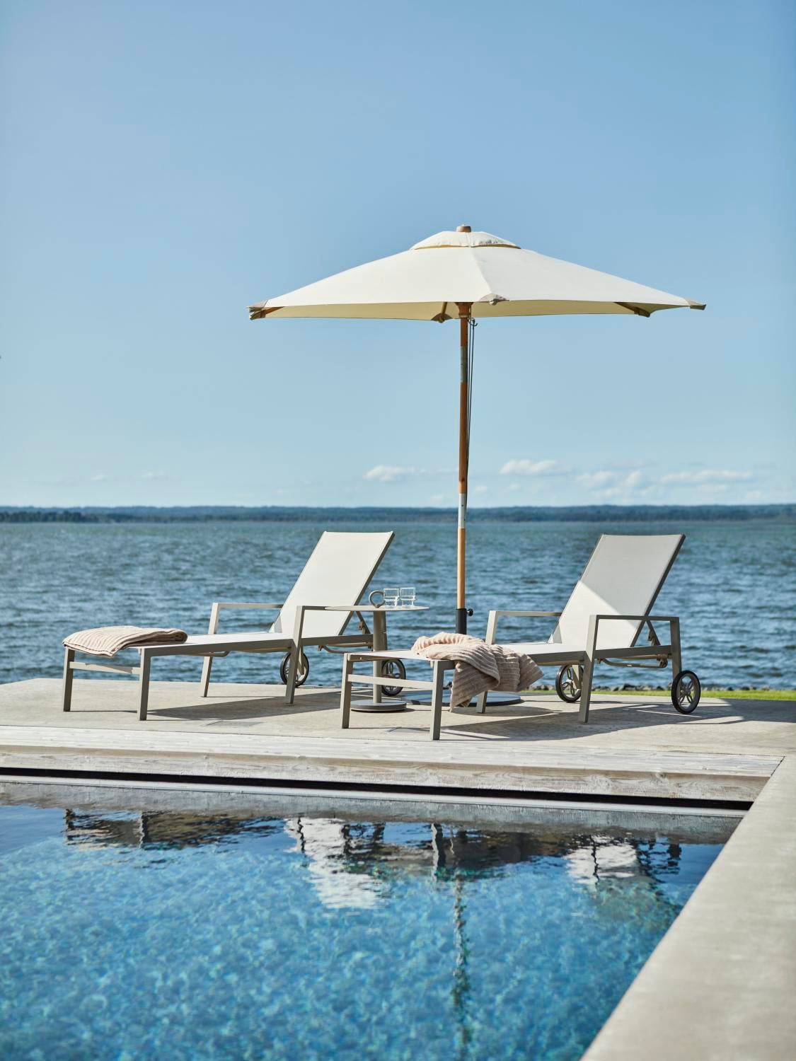 Leone vilsäng Khaki/Off-white