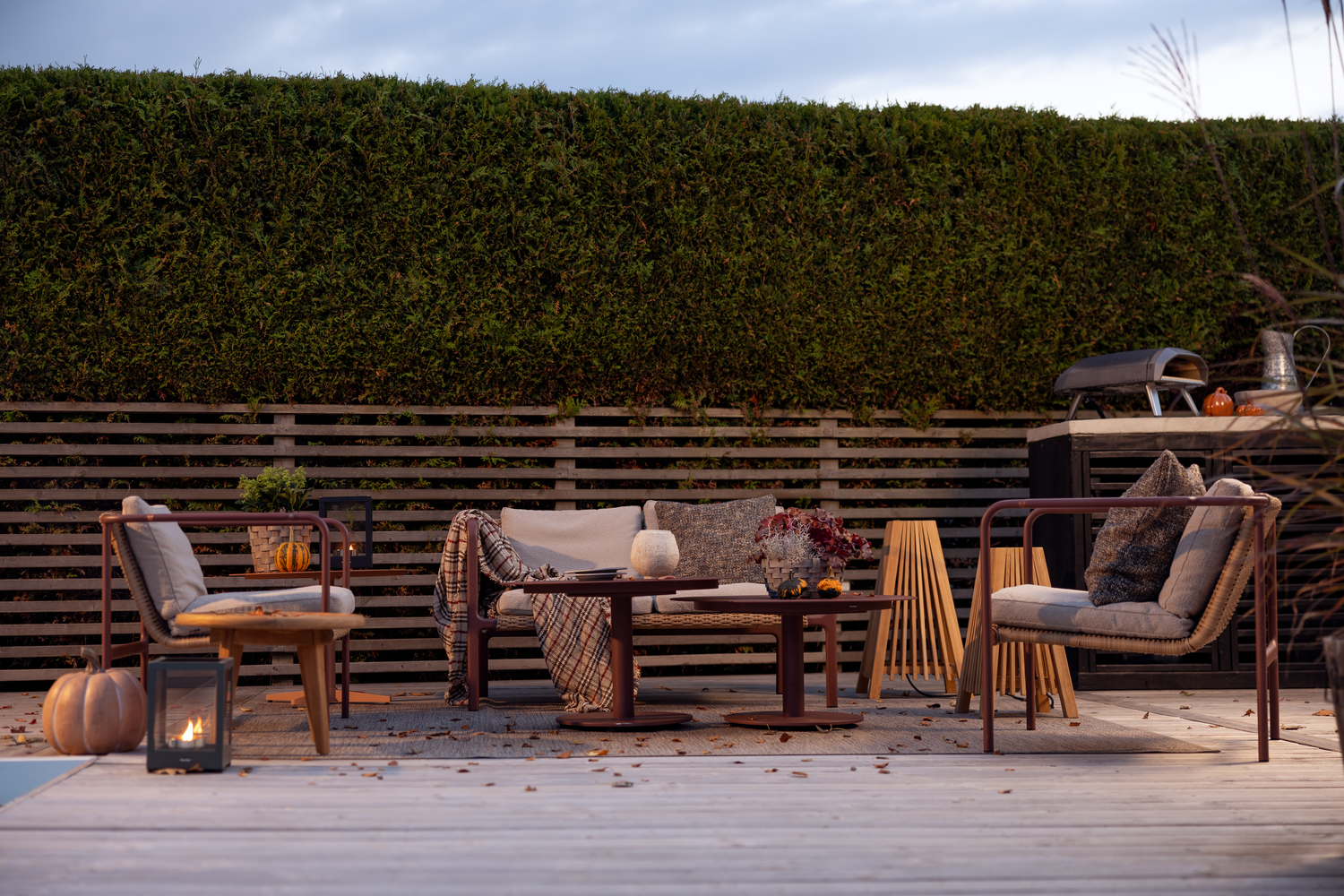 Motty fåtölj Zin Red/Teddy Beige