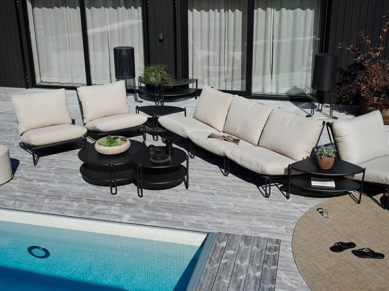 Blixt loungefåtölj Svart/Cley beige