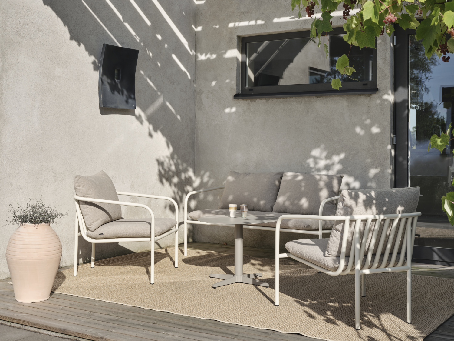 Bendt 2-sitssoffa Pearl White/Teddy Beige