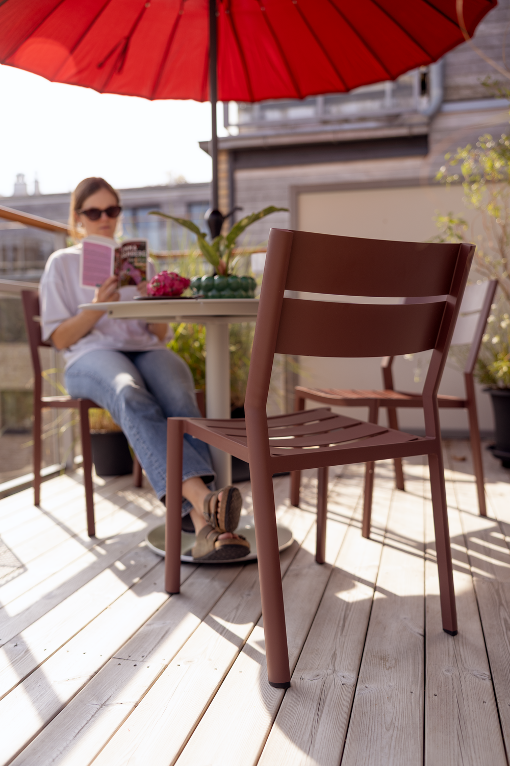 Delia matstol Zin Red