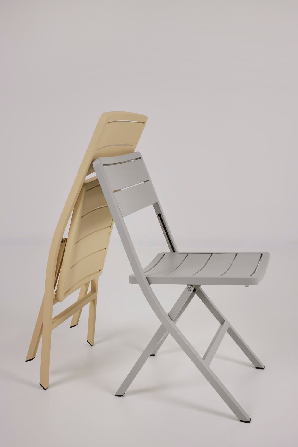 Wilkie matstol Lemon