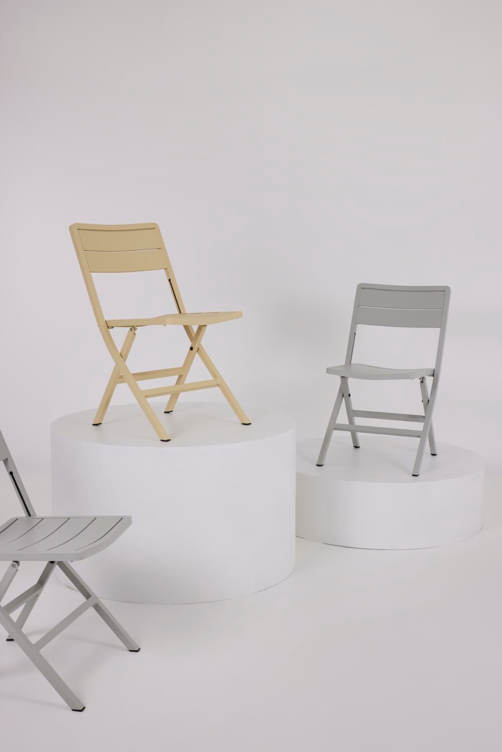 Wilkie matstol Lemon