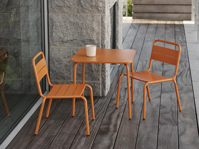 Nera barnbord Orange