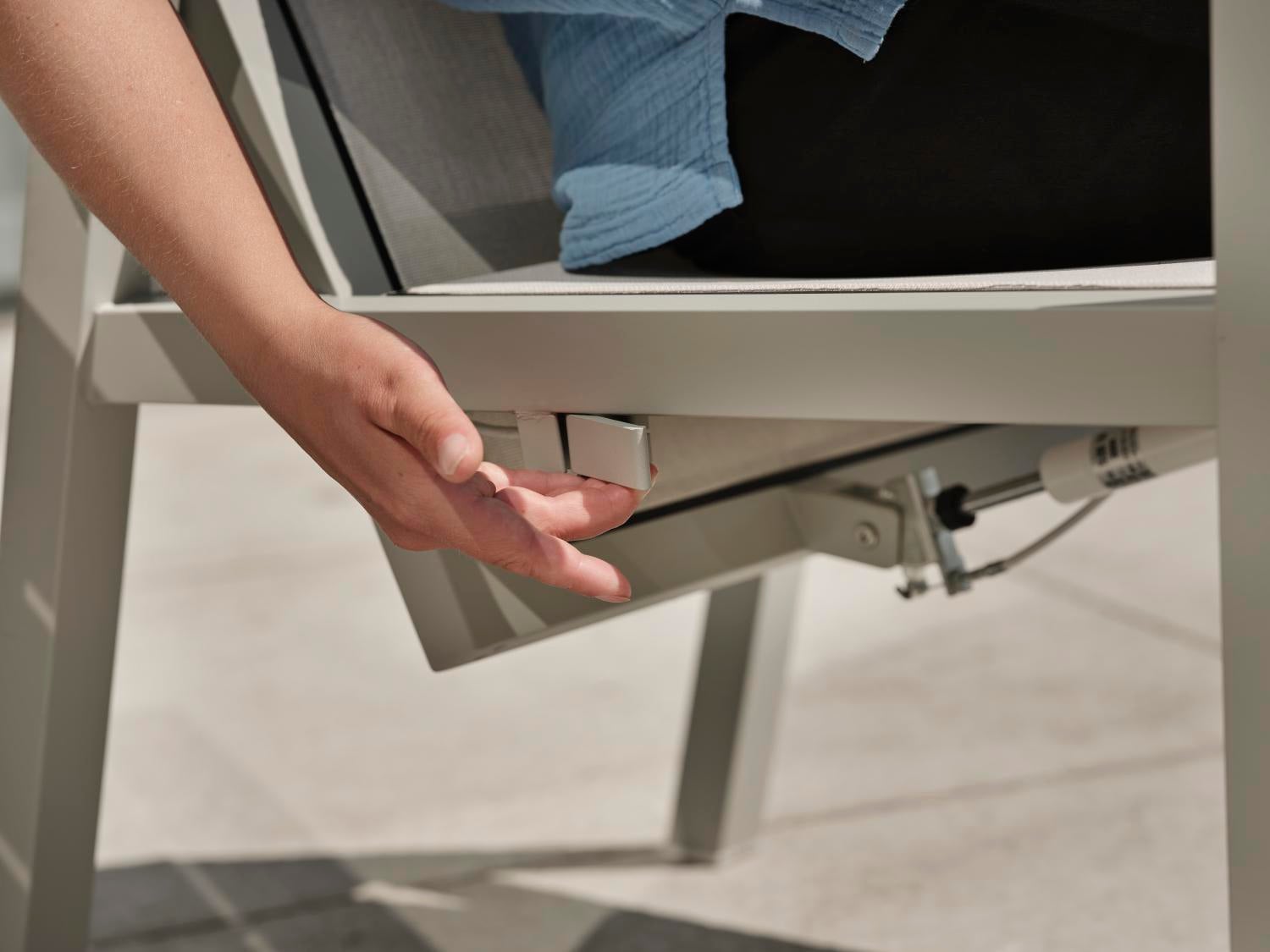 Newfort positionsstol Light Grey/Off-White