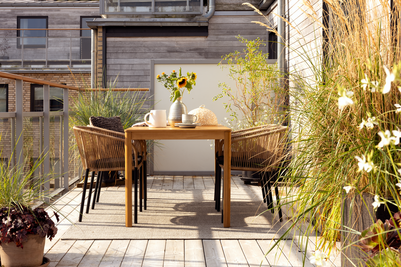 Delta karmstol Svart/Teddy Black